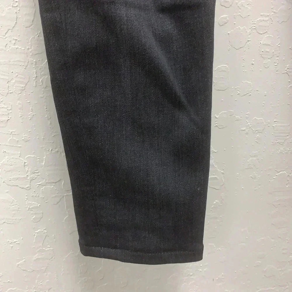 J Brand Distressed Skinny Leg Jeans in Affray Size 28 - Picture 5 of 8